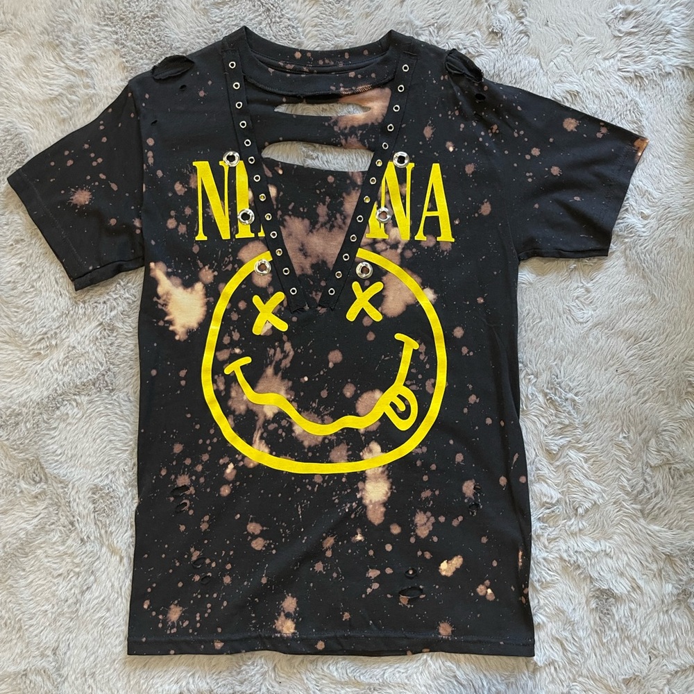 Nirvana shirt